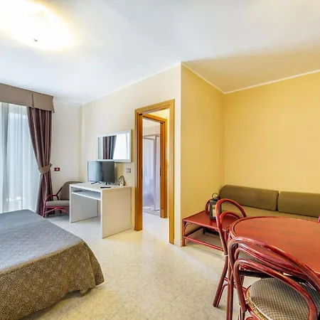 Charming Rina Sea - Air-con Wifi Sleeps 2 Persons * Alguer