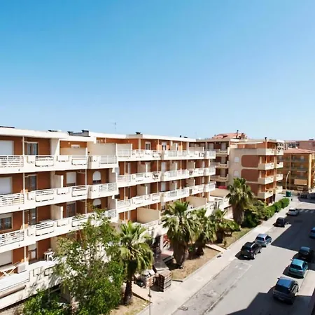 Charming Rina Sea - Air-con Wifi Sleeps 2 Persons Apartamento *